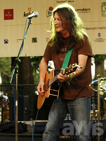 Ivan Hlas & :-)